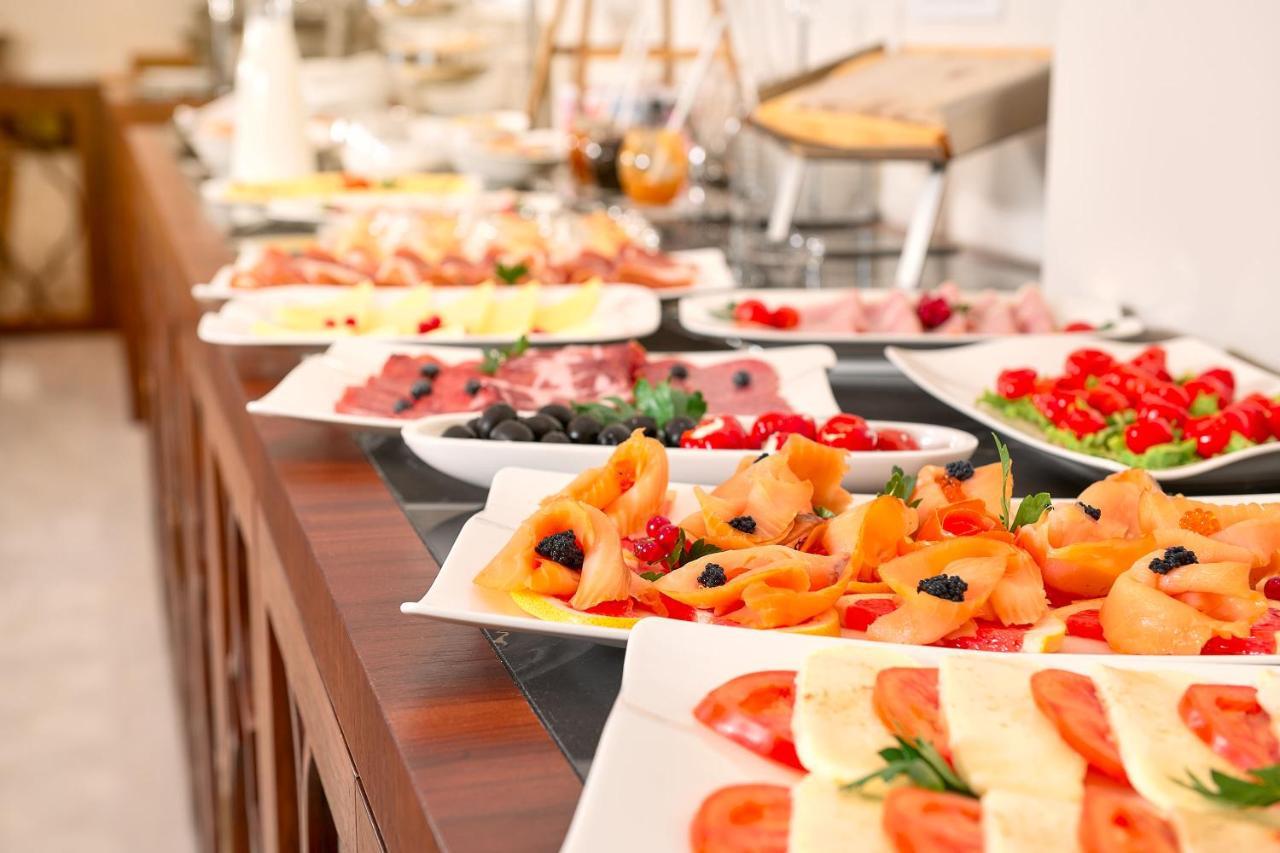 Hotel Villa Harmony Split Ngoại thất bức ảnh
